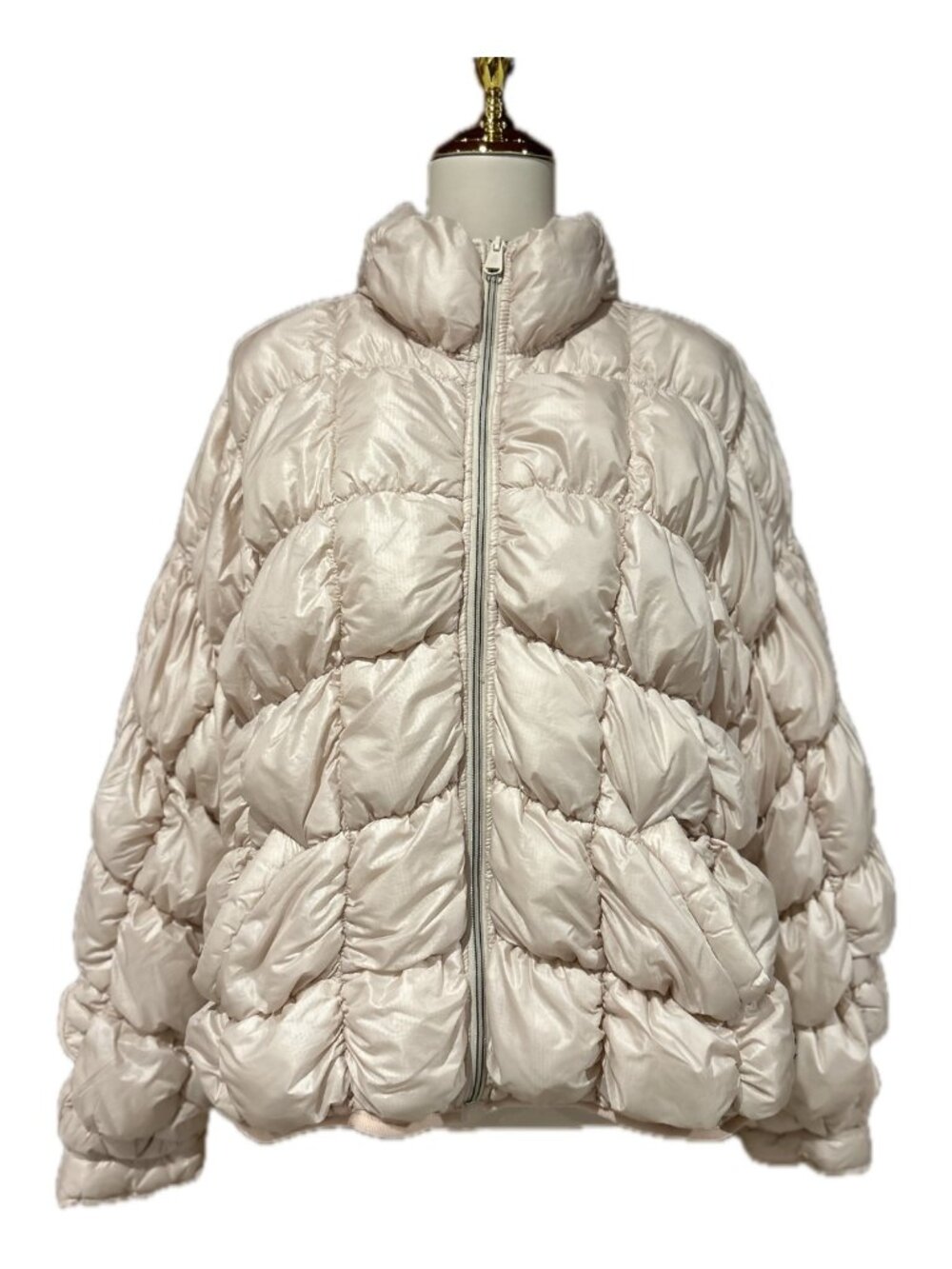 LIKE NEW 🤍 Free People - Pippa Packable Puffer scrunchy glossy in Home Plate 🤍